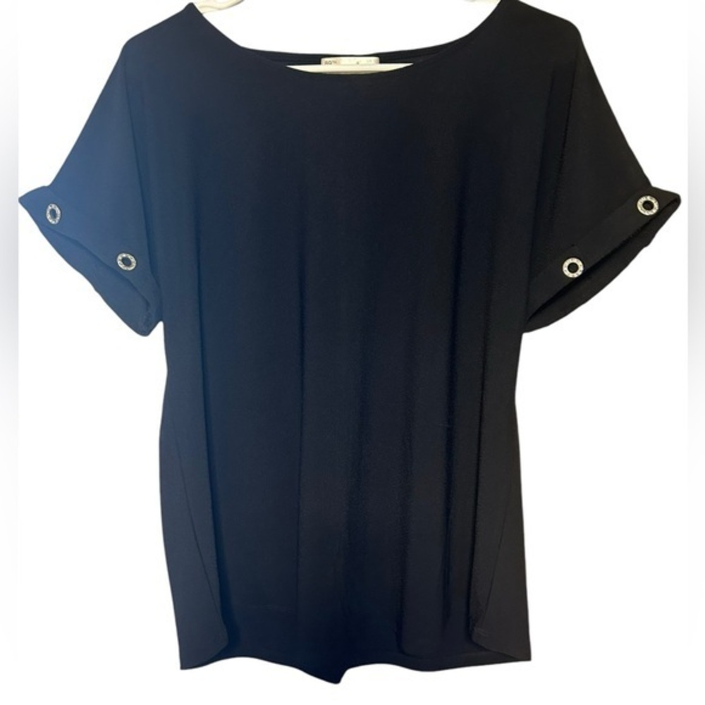 89th+Madison Black Short Sleeve With Round Bling On Arm Hems Large